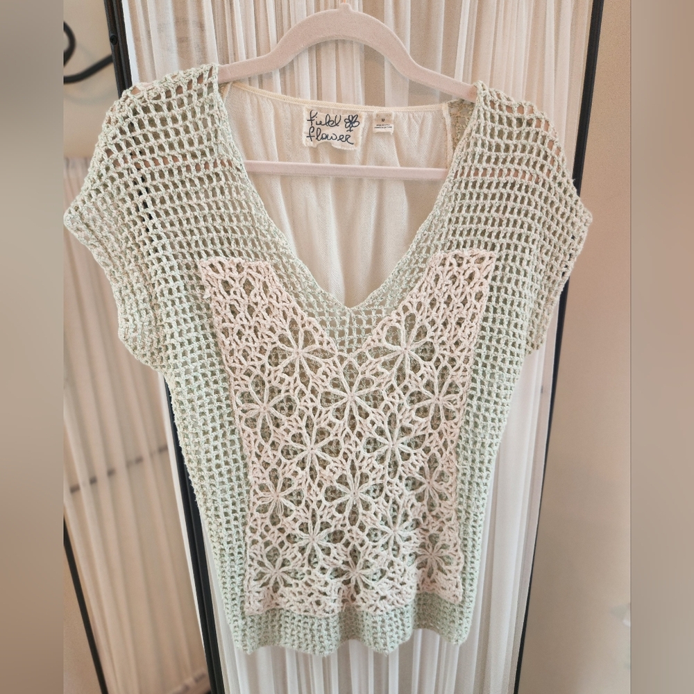 Anthropologie field flower